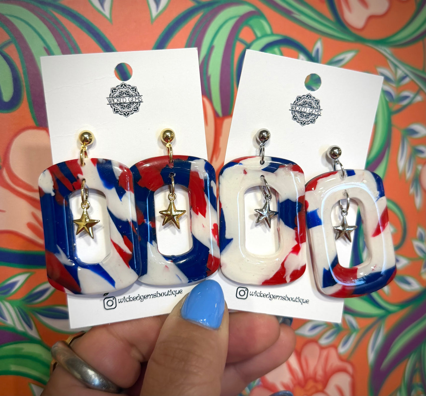 Patriotic Dangle