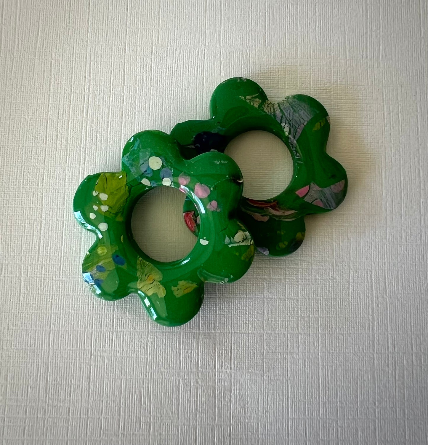 Garden Party / huggie + charm