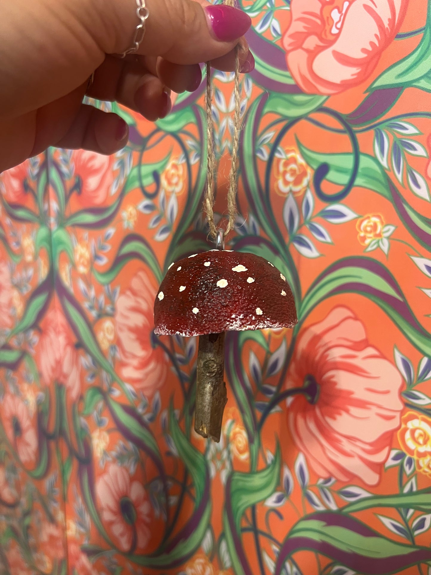 Mushroom / orange peel