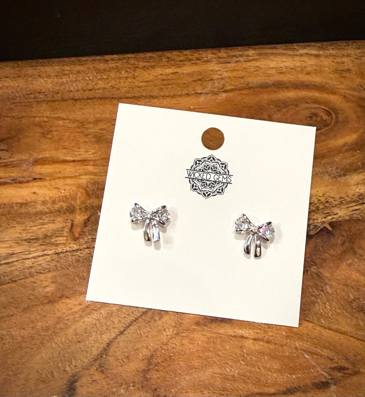 Sparkly Mini Bow / Stud