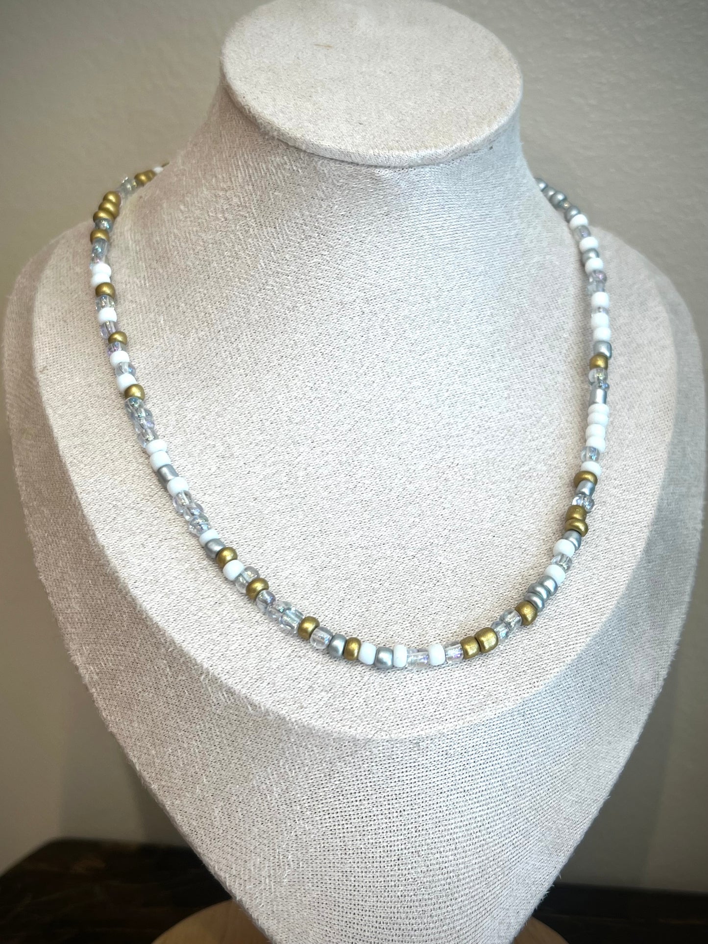 Mini Beaded Necklace / white, gold, silver & iridescent