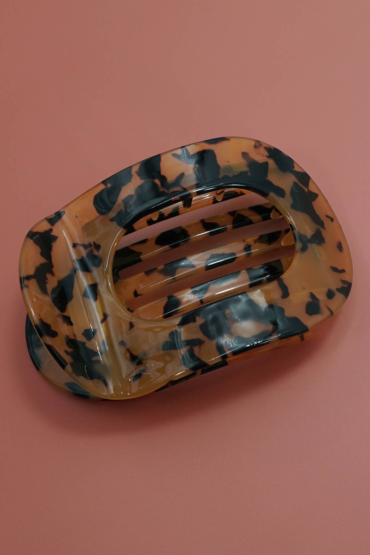 Flat Lay Clip Tortoise