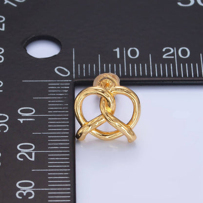 Pretzel Stud