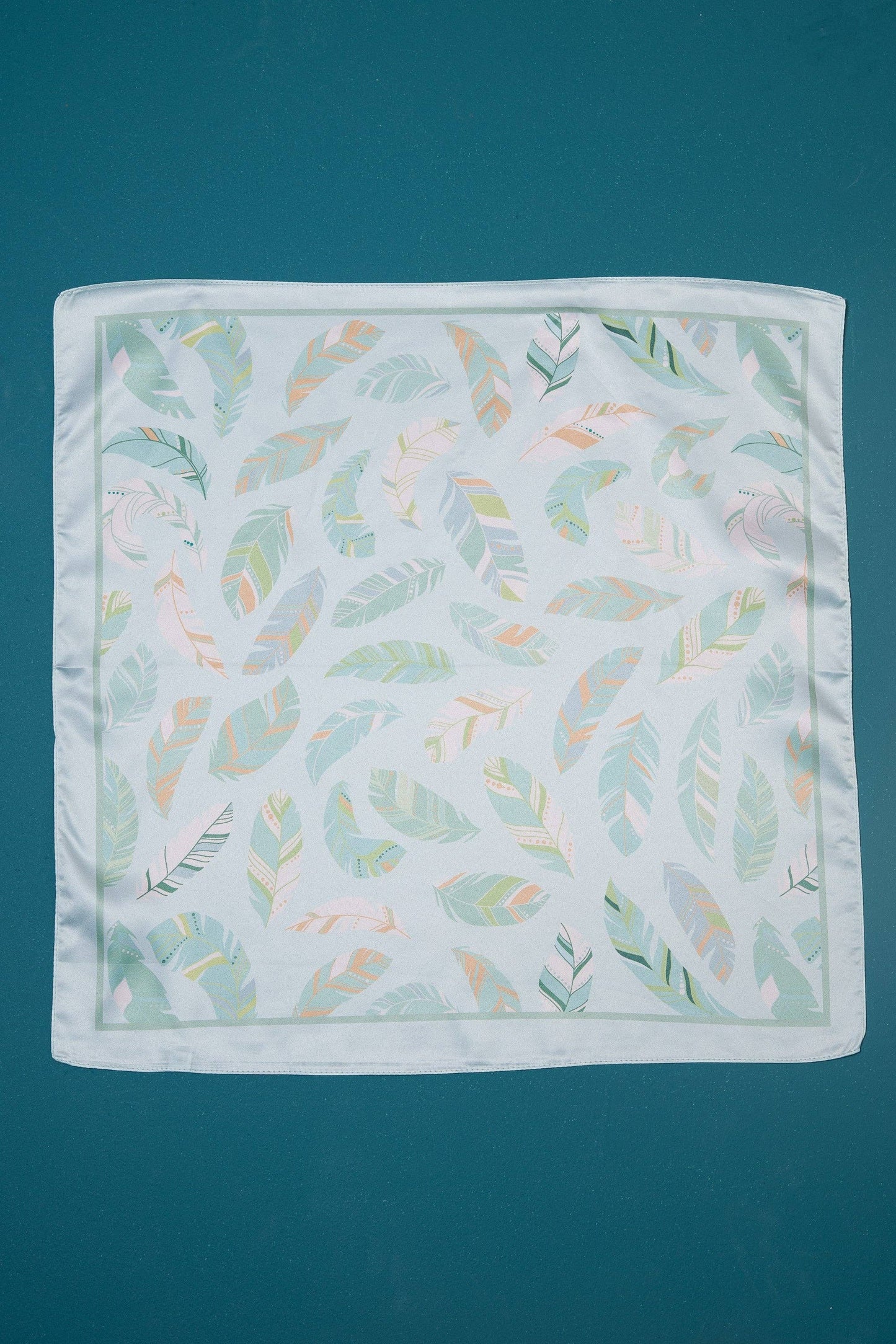 Silky Leaf Print Bandana Scarf
