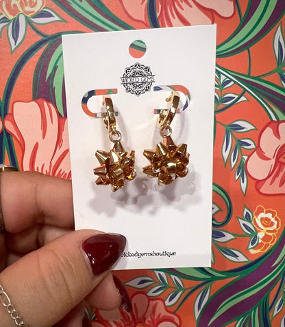 Christmas Bow Huggie