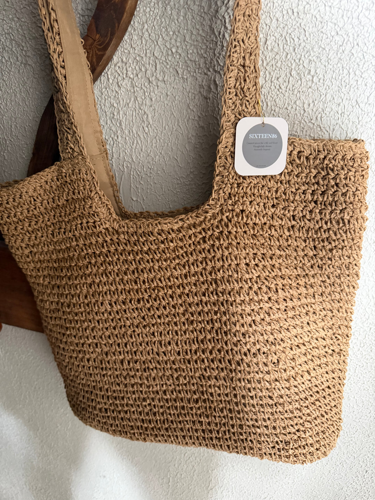 Wicker weaved tote bag