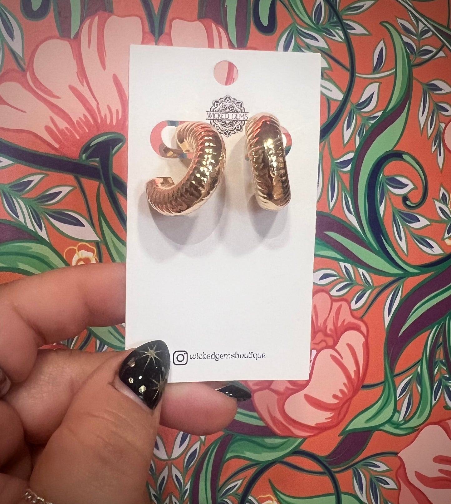 Chunky Textured Hoop