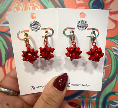 Christmas Bow Huggie