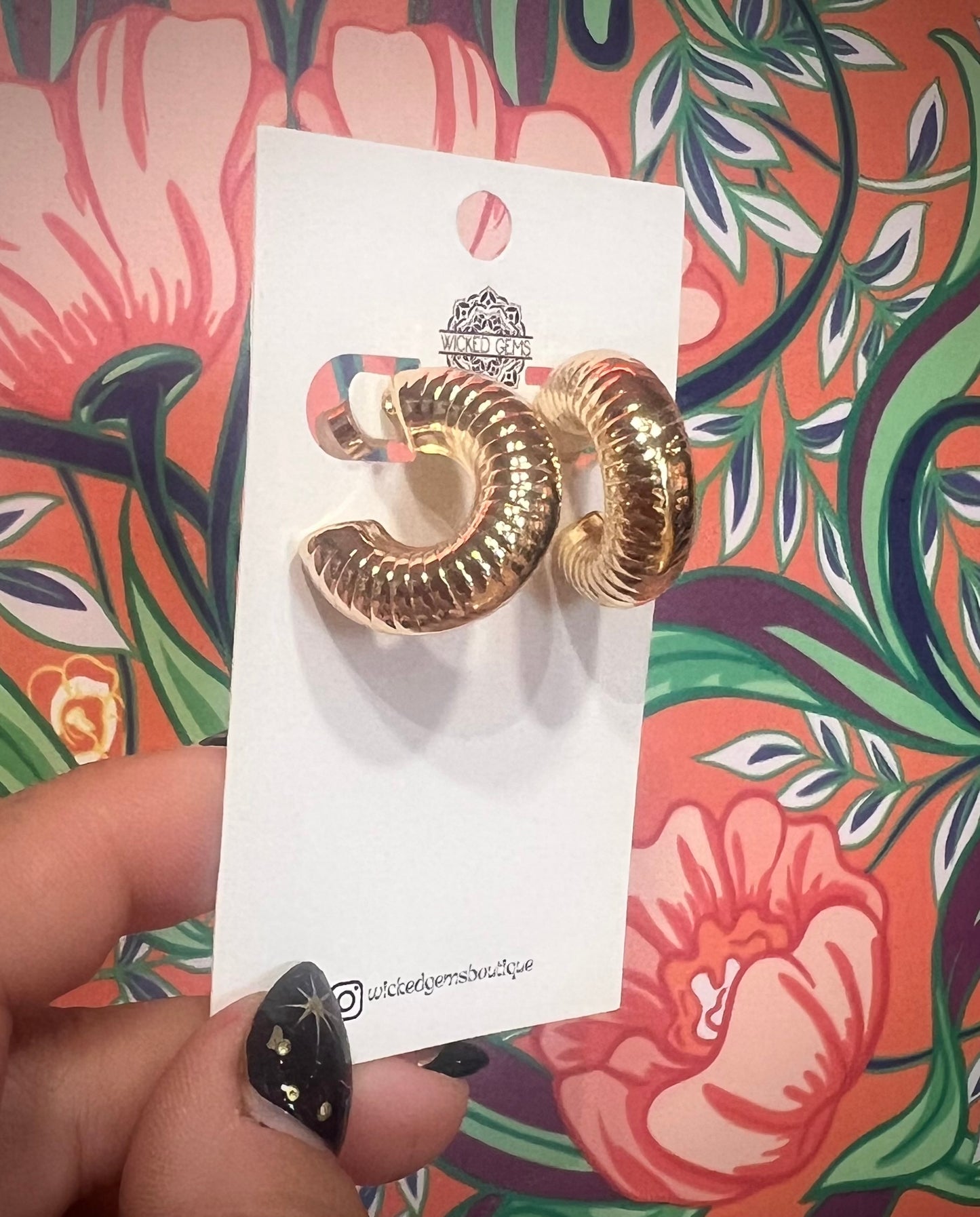 Chunky Textured Hoop