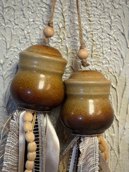 Rustic Crock / salt & pepper shaker tassel