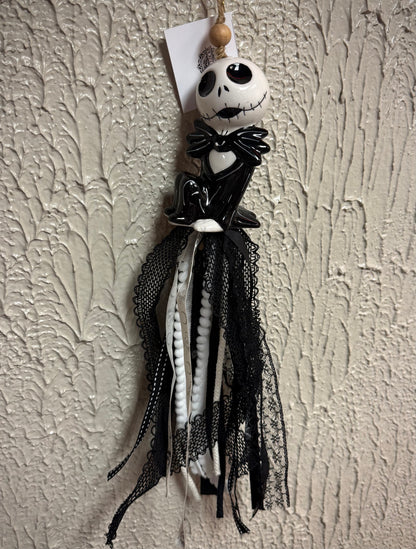 Jack & Sally / salt and pepper tassel