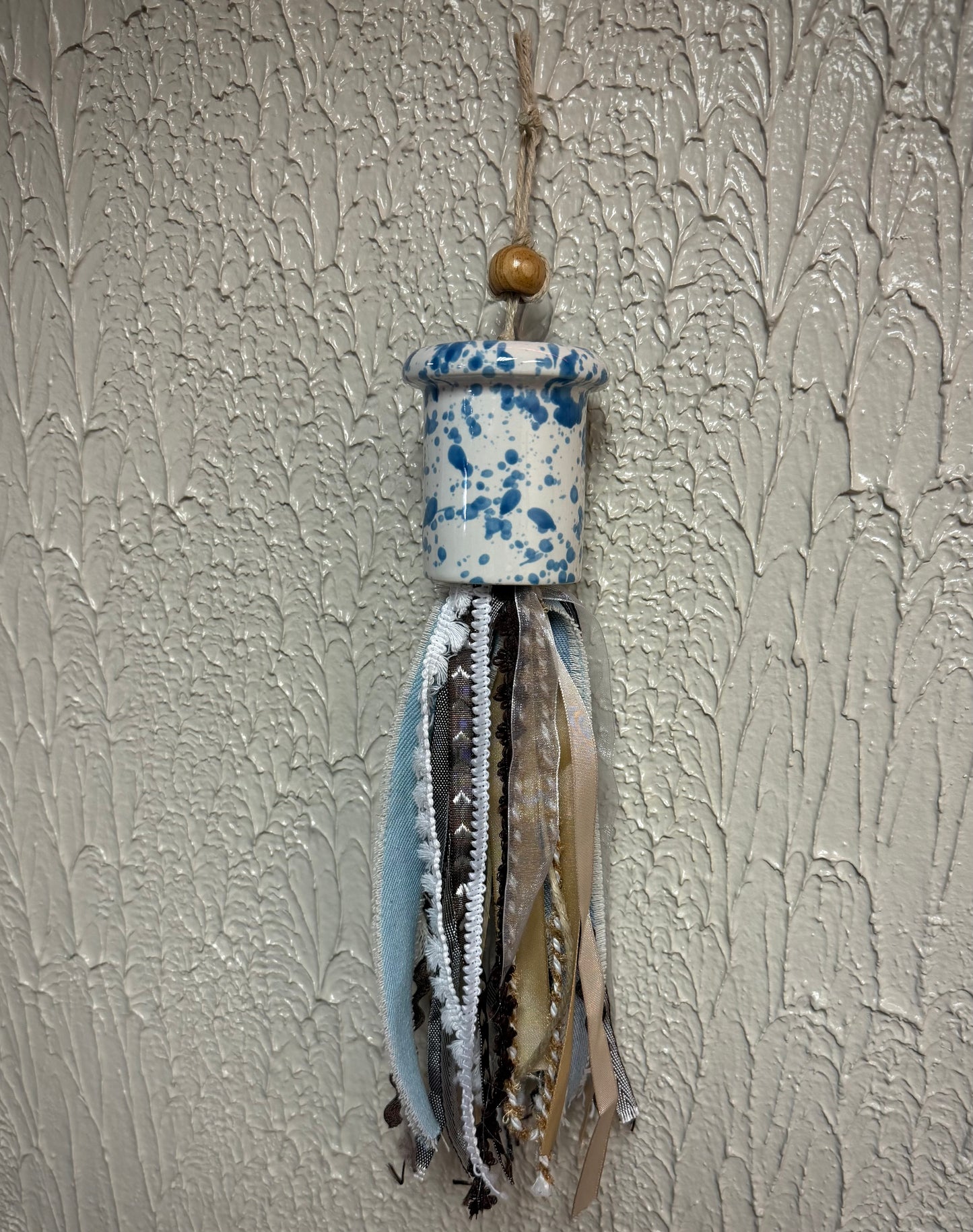 Country Bumpkin Browns / salt and pepper tassel
