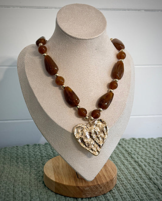 Beaded Necklace / Brown & Heart