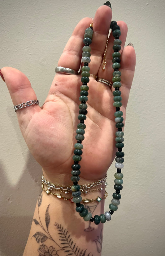 Beaded Necklace / moss agate