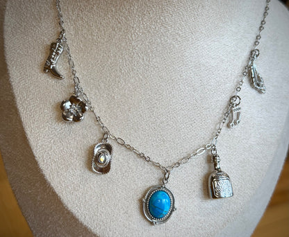 Honkytonk Girly / Charm Necklace