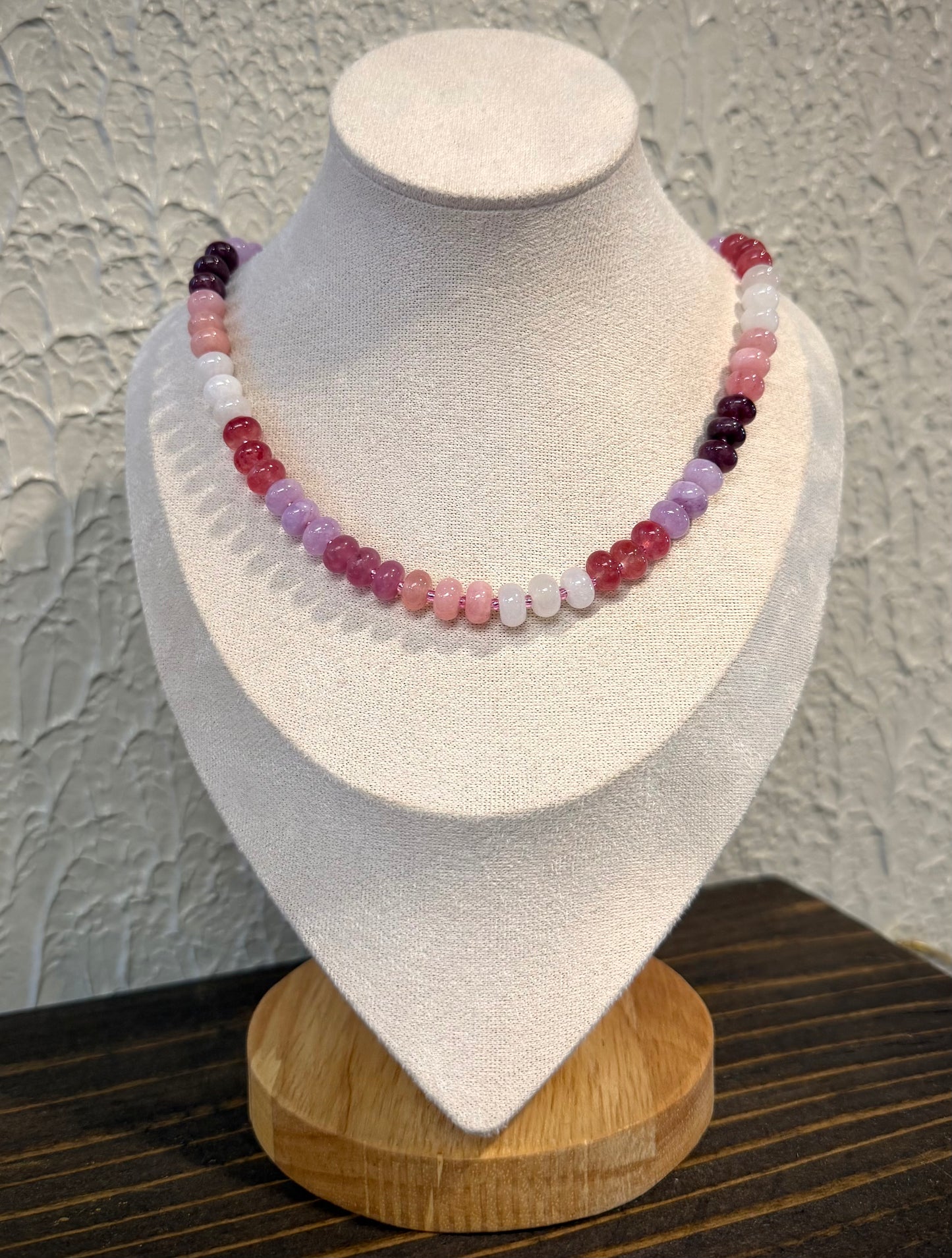 Girly Pop Pink / Beaded Necklace