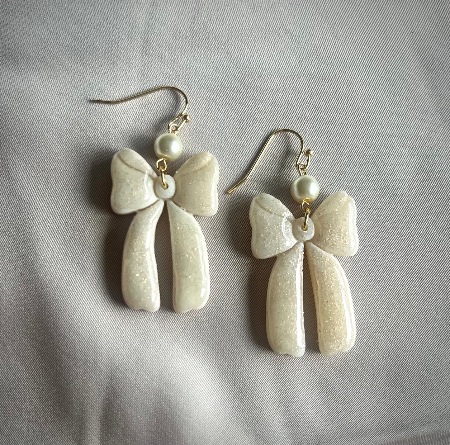 Vintage Bow / Snowy Shimmer