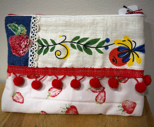 Strawberry Zipper Pouch