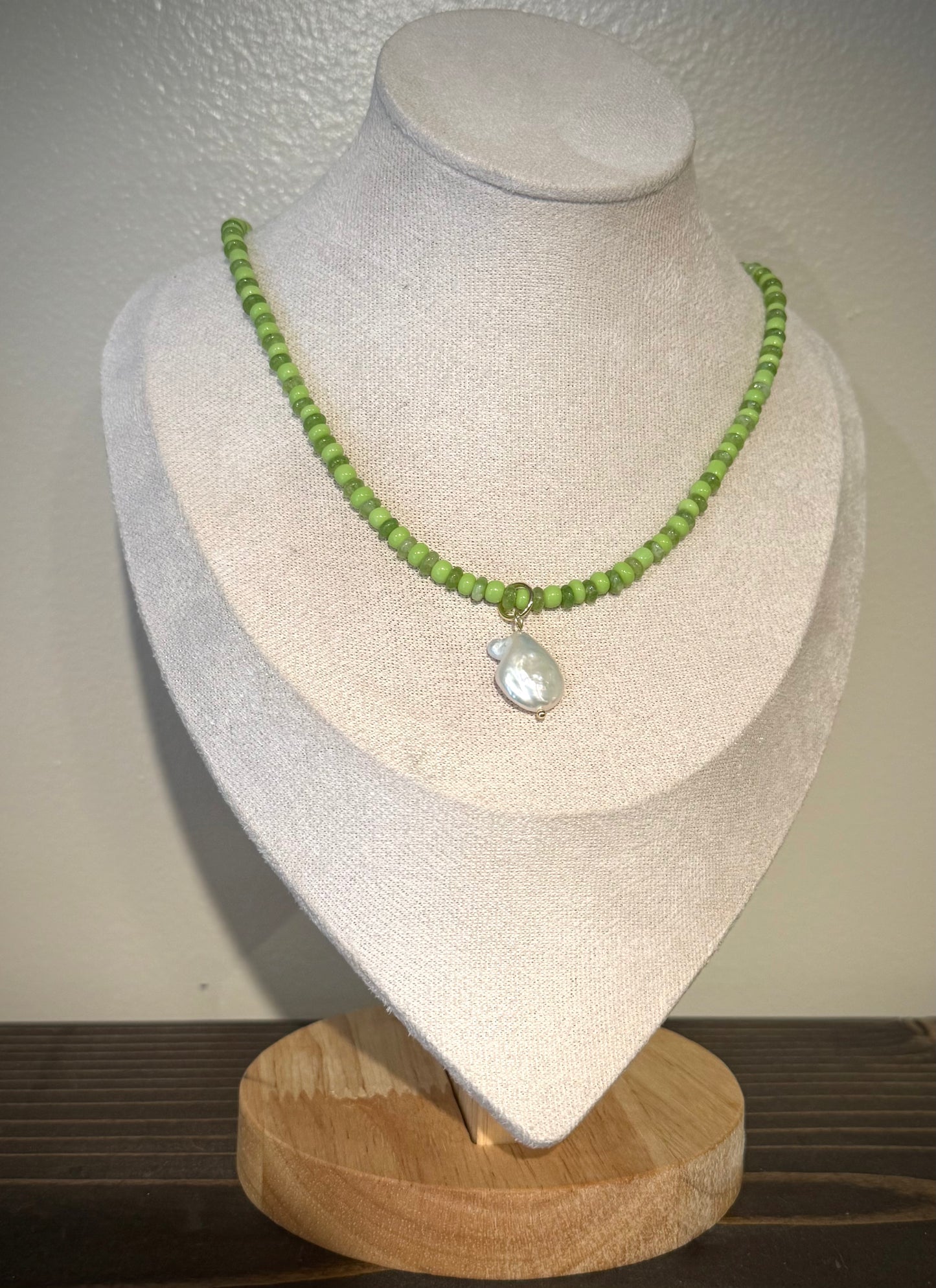 Key Lime+ Freshwater Pearl Beaded Necklace