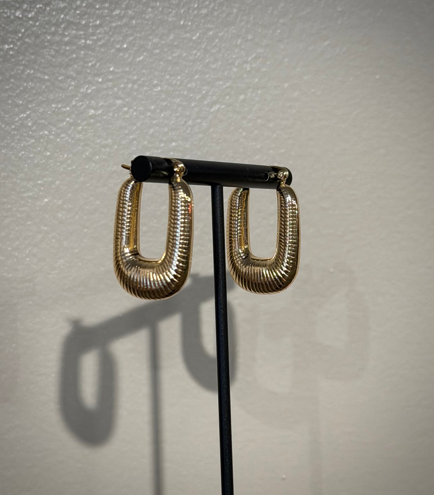 Chunky U Hoop