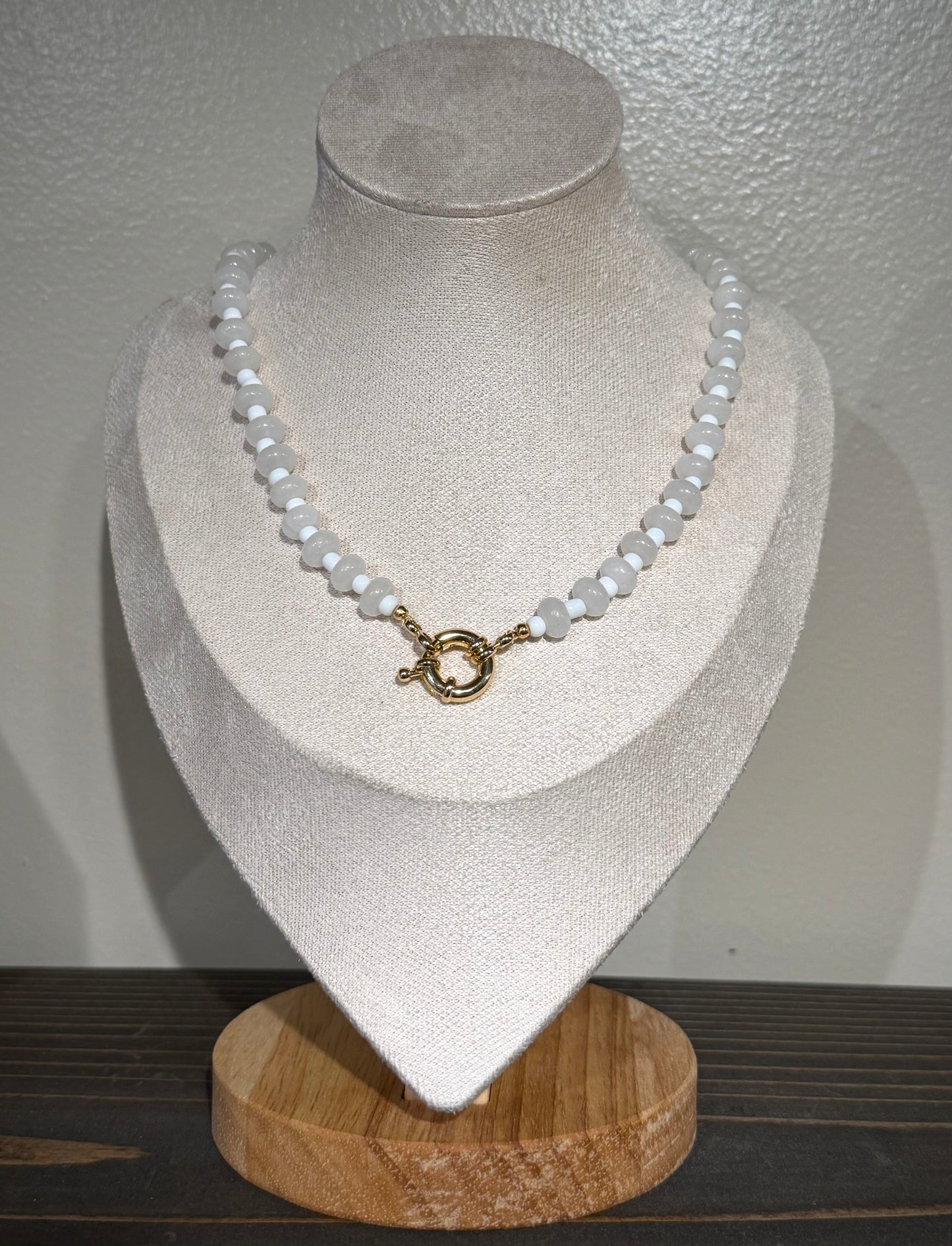 White Mist / Beaded Necklace