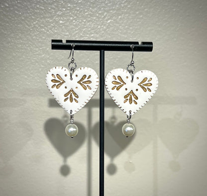 Folk Heart / white & gold