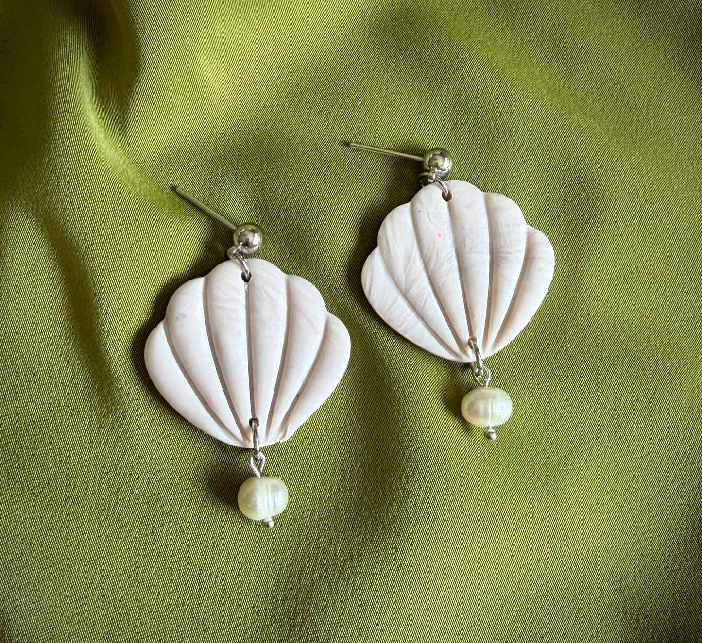 Shell + Freshwater Pearl