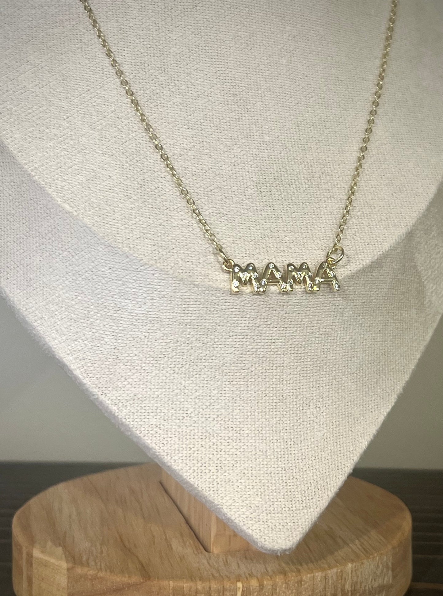 Mama Necklace / Gold