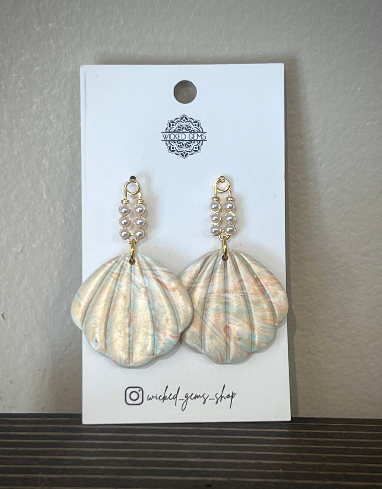 Pearl + Shell