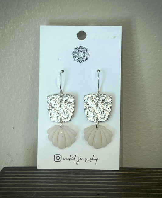 Shiny Shell Dangle