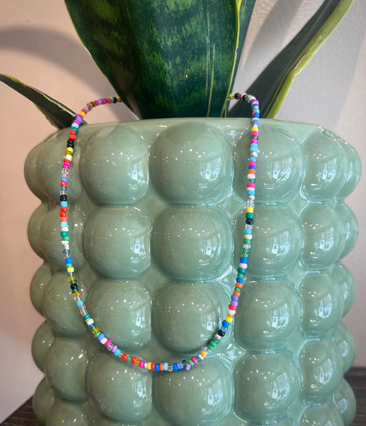 Mini Beaded Necklace / multicolor