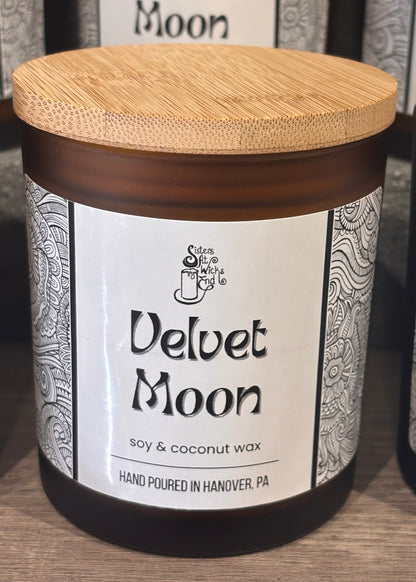Velvet Moon / 10oz candle