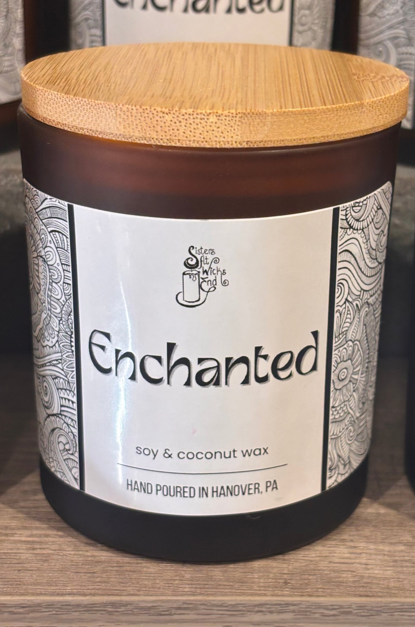 Enchanted / 10oz candle