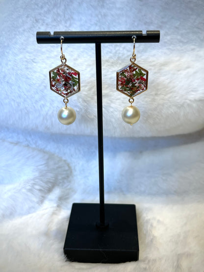 Pressed Floral Holiday + Pearl