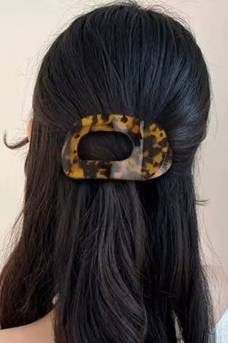 Flat Lay Clip Tortoise