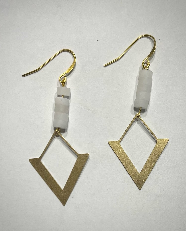 Metal rhombus + white jade